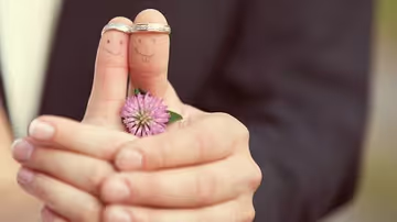 شريك العمر أم شريك المهام؟