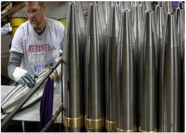  شحنة معدات عسكرية ضخمة تصل إسرائيل من واشنطن